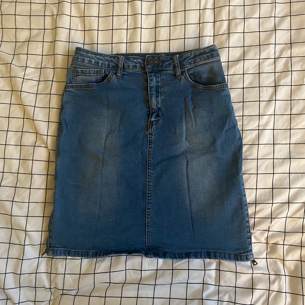 Forever 21 Denim Pencil Skirt